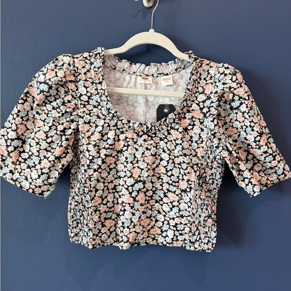 Louise Smocked Top in Vanessa Floral Size small new with tags - Picture 4 of 13